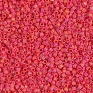 Miyuki delica Perlen 15/0 - Matted opaque cranberry ab DBS-873